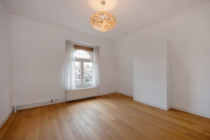 Foto 54 van Johan van Oldenbarneveltlaan 48