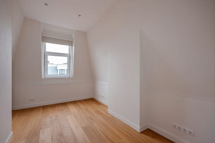 Foto 57 van Johan van Oldenbarneveltlaan 48