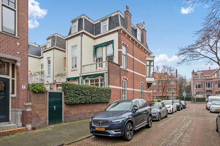 Foto 60 van Johan van Oldenbarneveltlaan 48