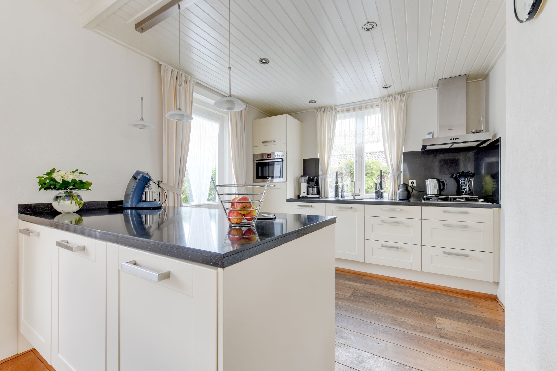 Foto 15 van Laanweg 51