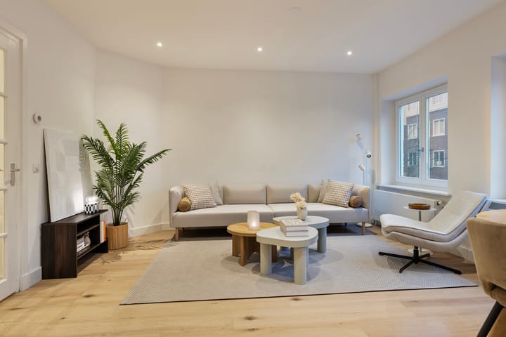 Foto 1 van James Cookstraat 52-1