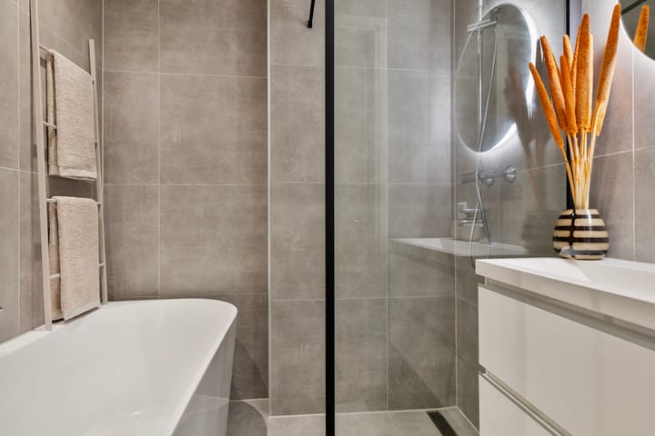 Foto 13 van James Cookstraat 52-1