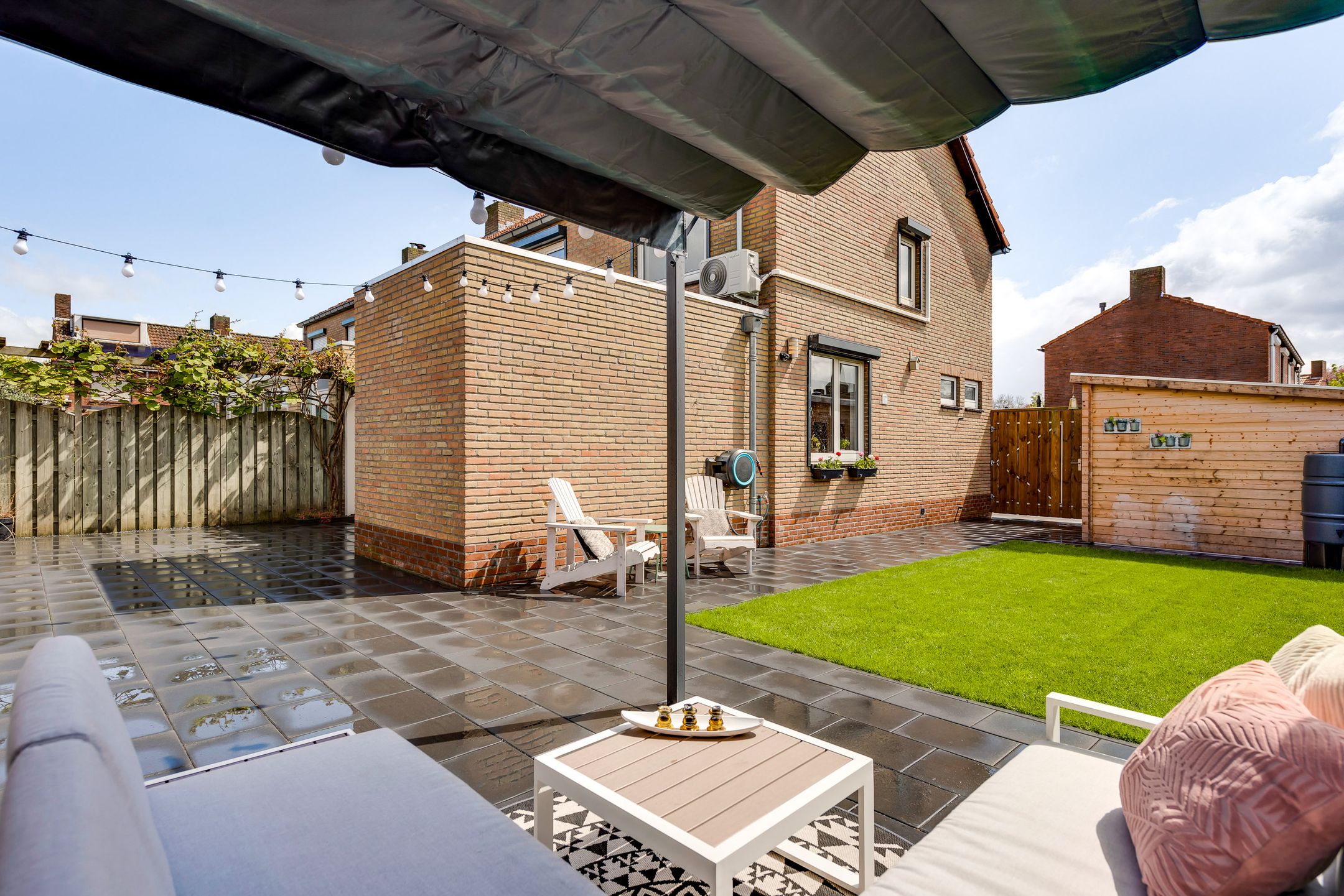 Photo 18 of Burgemeester Petersstraat 5