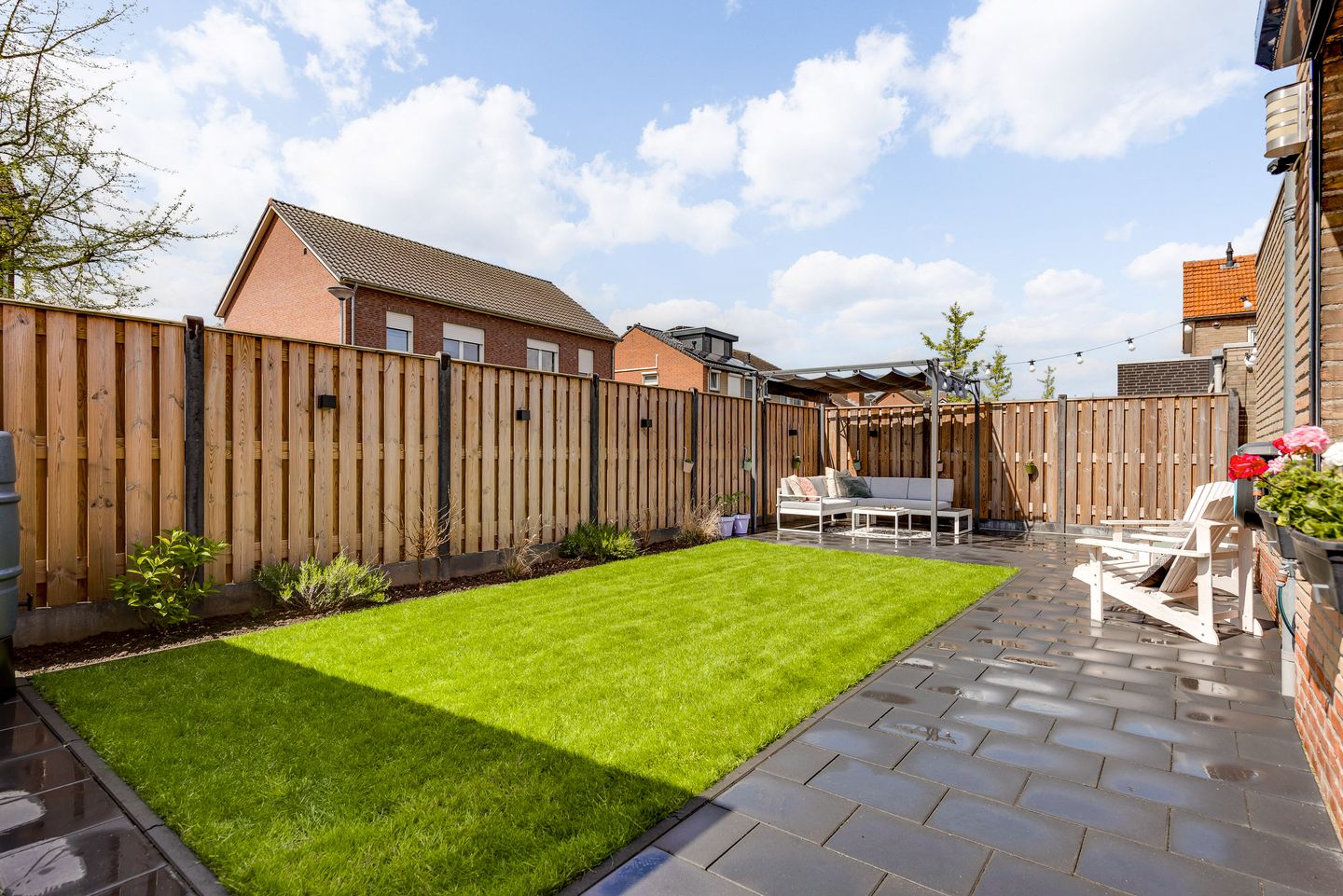 Photo 19 of Burgemeester Petersstraat 5