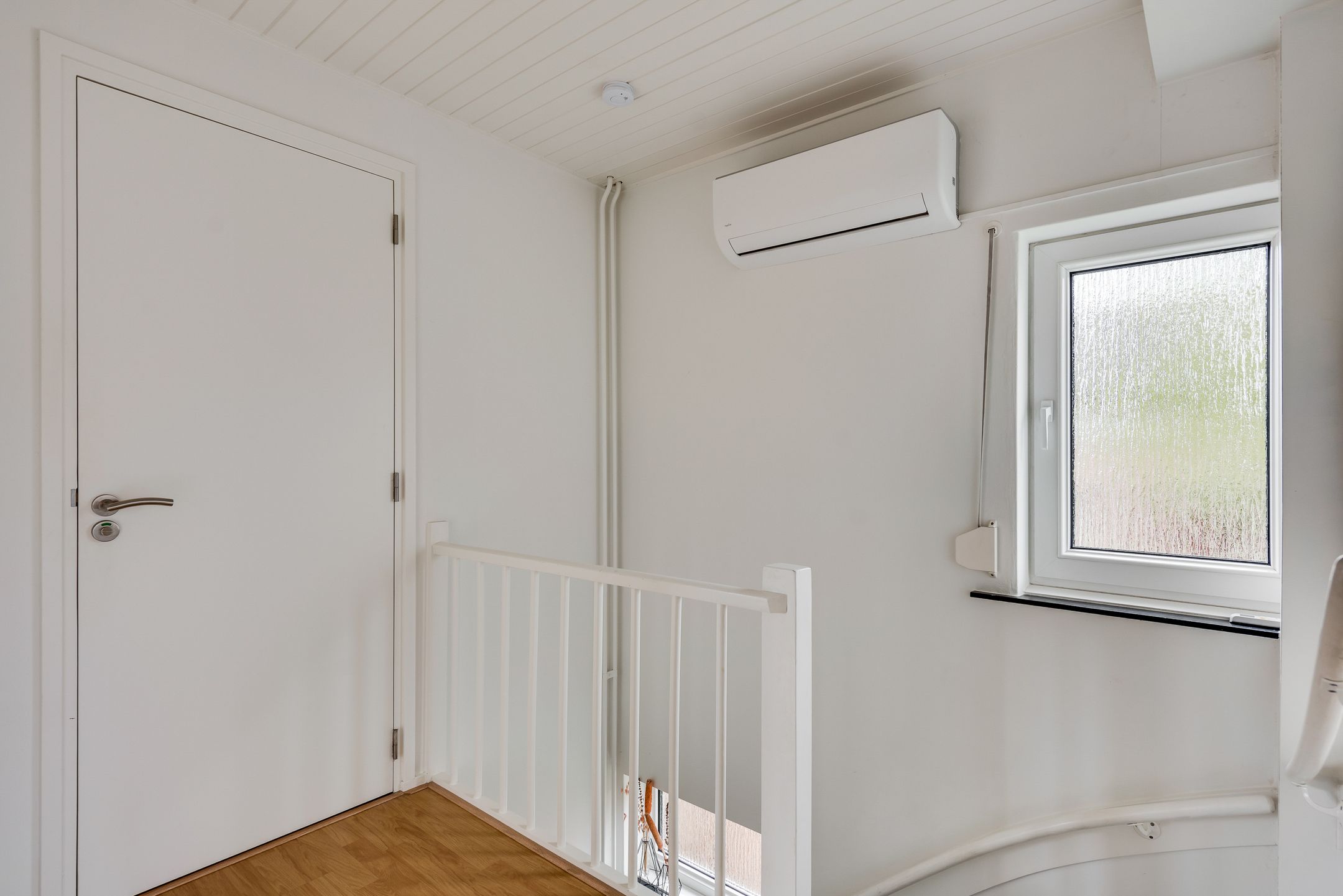 Photo 21 of Burgemeester Petersstraat 5