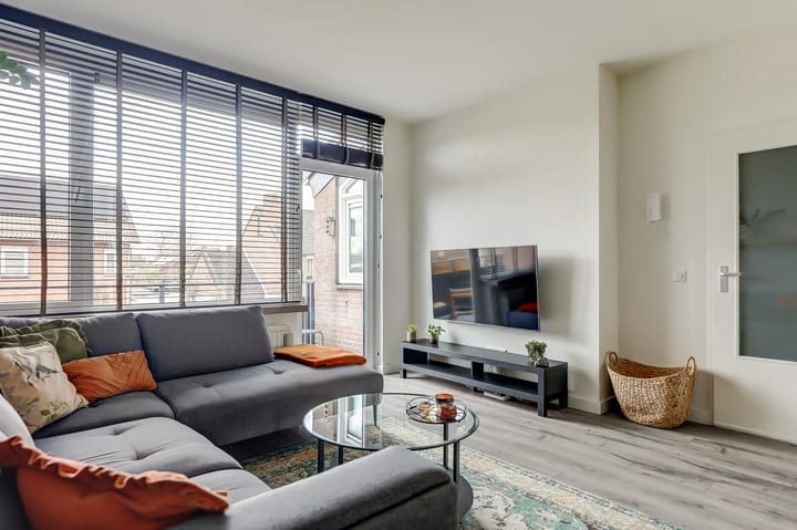 Foto 11 van Schout van Merwijckstraat 42