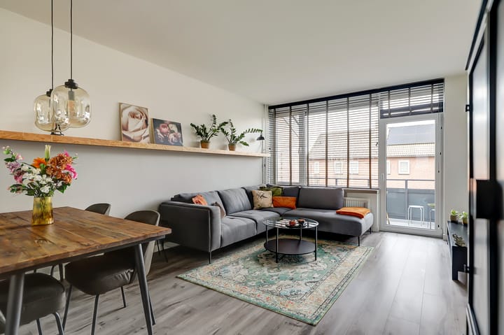 Foto 18 van Schout van Merwijckstraat 42