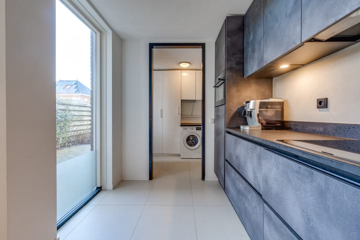 Photo 13 of Westerdiep 103