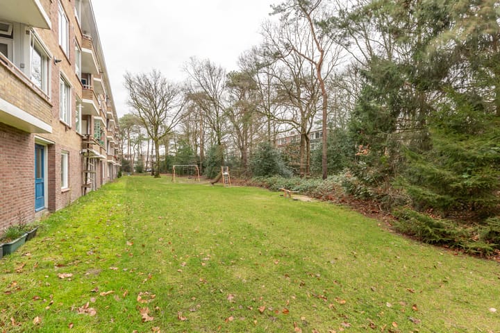 Photo 33 of Antonie van Leeuwenhoeklaan 237