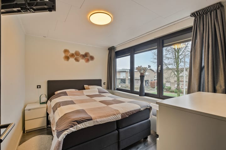 Foto 13 van de Lingestraat 16