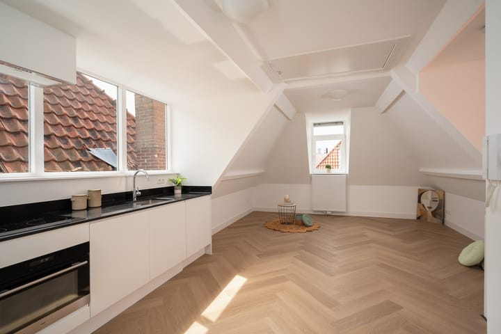 Foto 2 van De Perponcherstraat 79-B