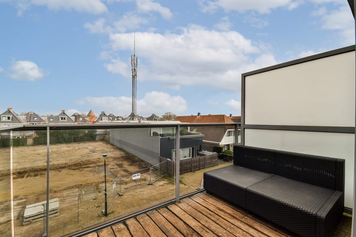 Foto 17 van Ambachtsweg 143