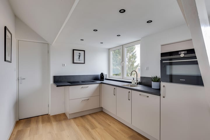 Photo 21 of Middellaan 5-A