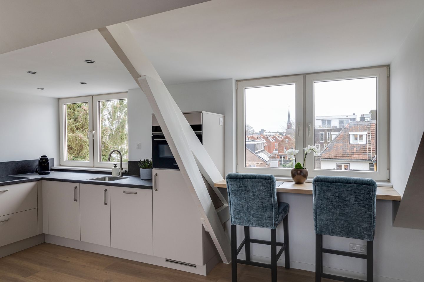 Foto 10 van Middellaan 5-A