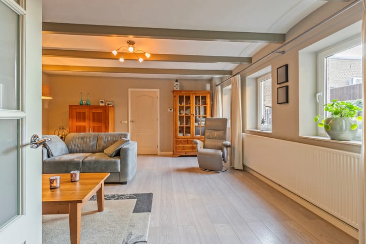 Foto 6 van Voerenweg 13-A