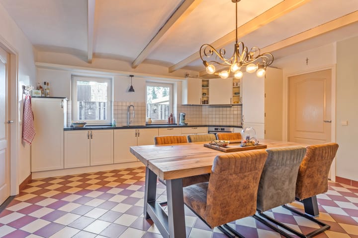 Foto 13 van Voerenweg 13-A