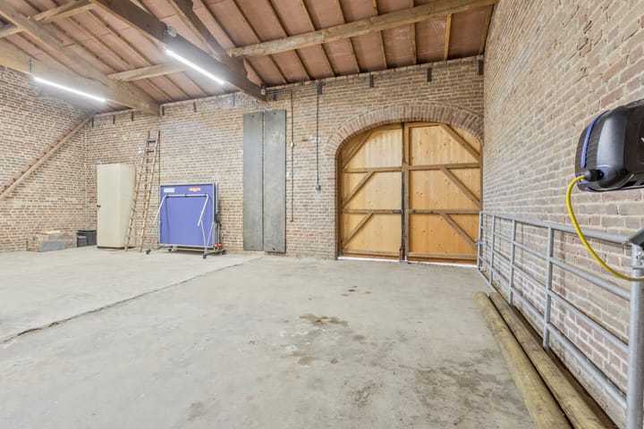 Foto 34 van Voerenweg 13-A