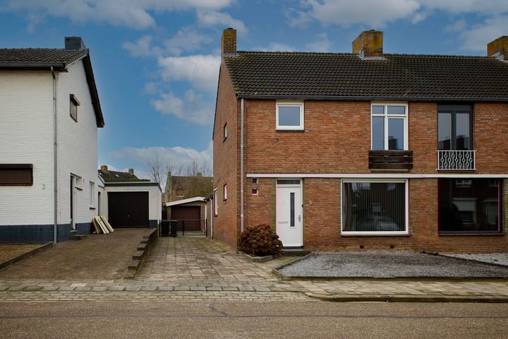 Photo 1 of Steenstraat 5