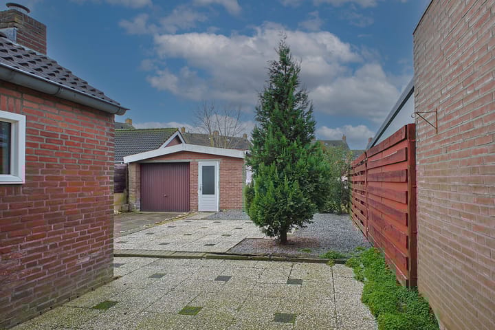 Photo 29 of Steenstraat 5