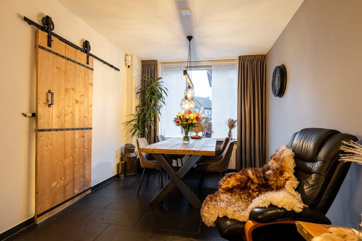 Foto 4 van Veldstraat 12