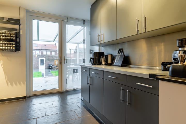 Foto 9 van Veldstraat 12