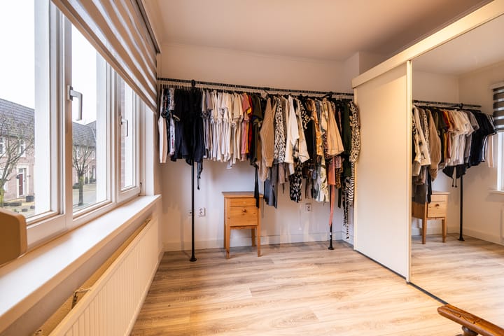 Foto 16 van Veldstraat 12