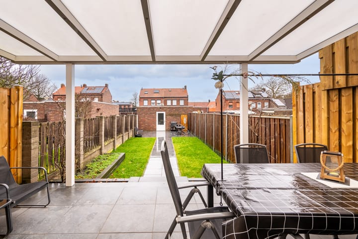 Foto 23 van Veldstraat 12