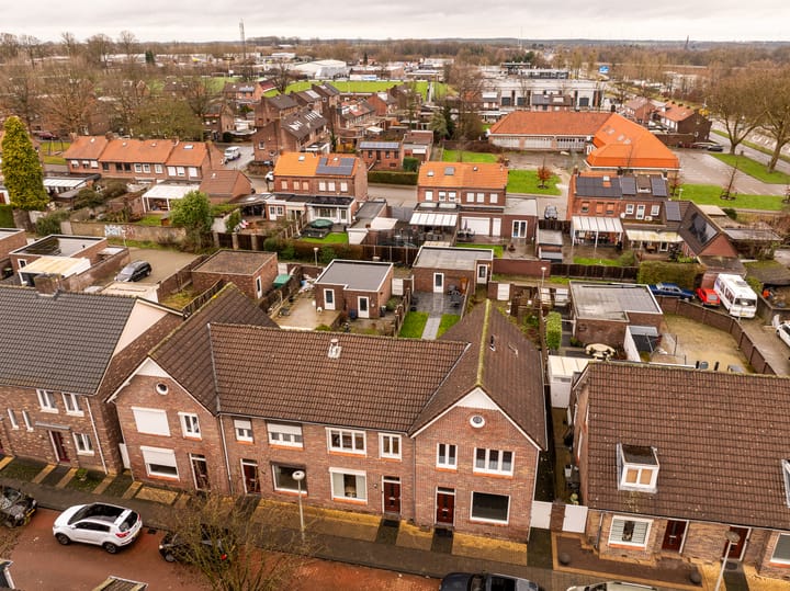 Foto 30 van Veldstraat 12