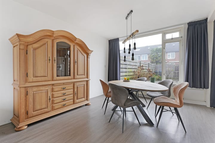 Foto 6 van Ribesstraat 4