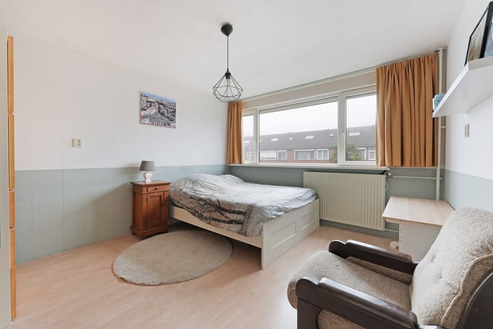 Foto 12 van Ribesstraat 4