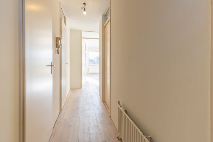 Foto 8 van Van Meerbeekstraat 50