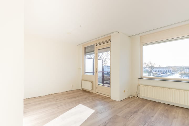 Foto 10 van Van Meerbeekstraat 50