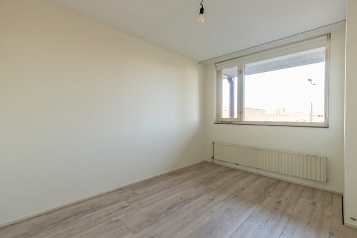 Foto 24 van Van Meerbeekstraat 50