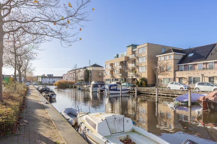 Foto 28 van Van Meerbeekstraat 50