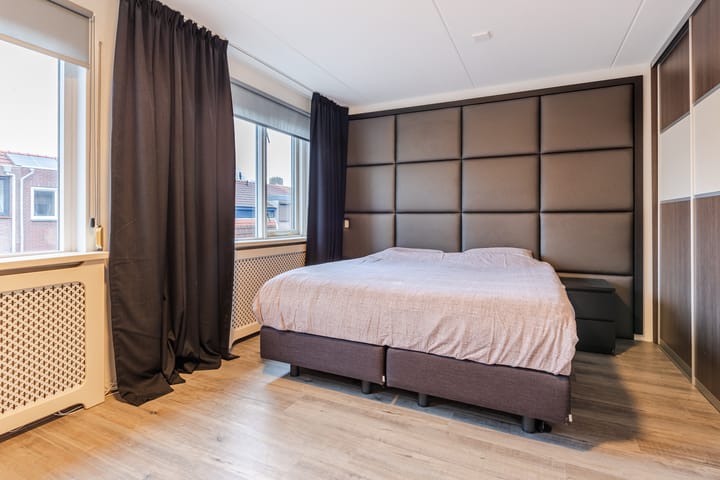 Foto 21 van Pastoor Smitsstraat 21