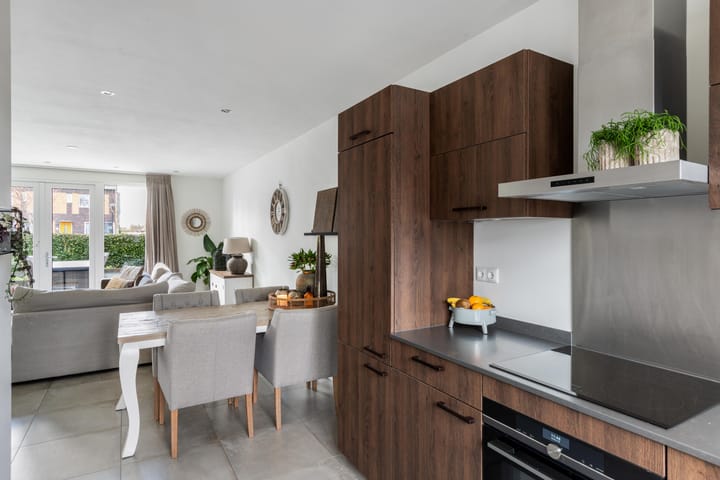 Foto 21 van Purperreiger 13