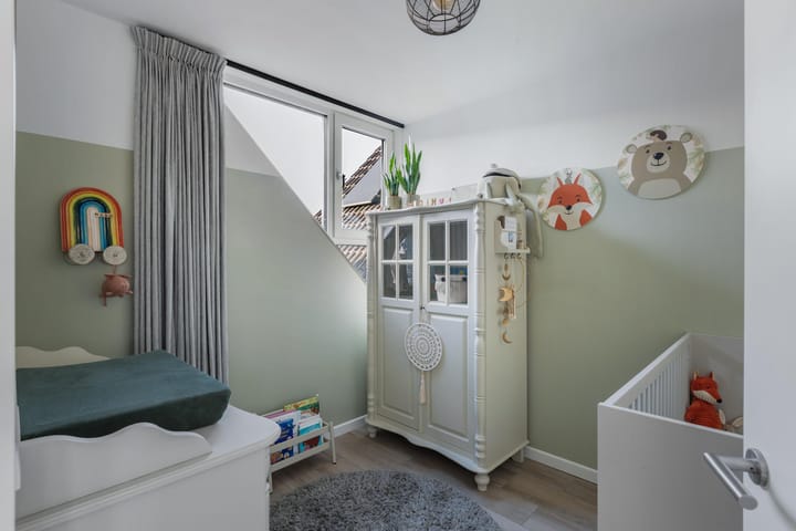 Foto 31 van Purperreiger 13