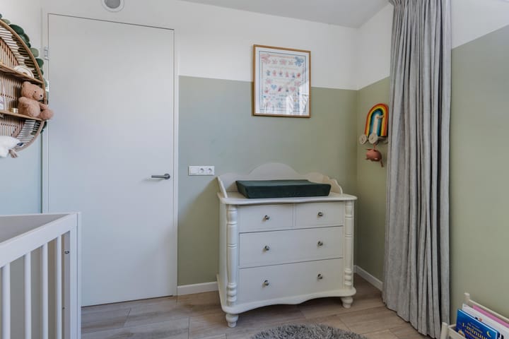 Foto 33 van Purperreiger 13