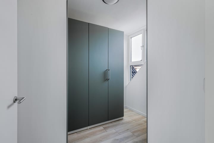 Foto 35 van Purperreiger 13