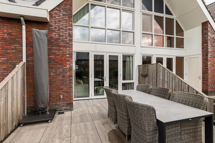 Foto 46 van Purperreiger 13