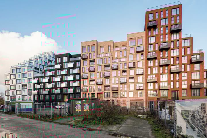 Foto 23 van Mies van der Rohestraat 113