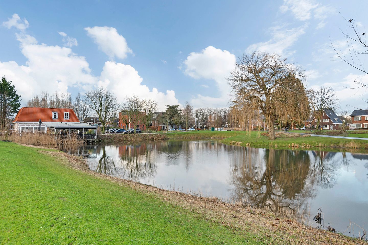 Foto 34 van Mies van der Rohestraat 113