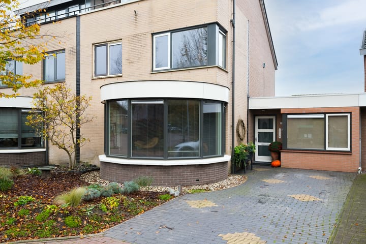 Foto 6 van C.P.M. Rommelaan 27