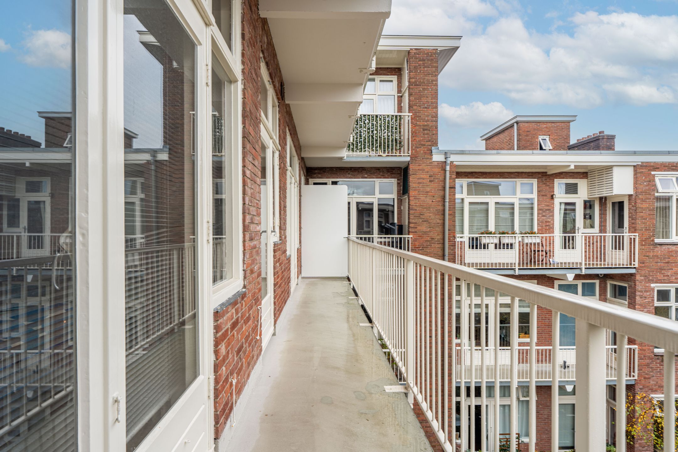 Foto 9 van Minervaplein 32-4