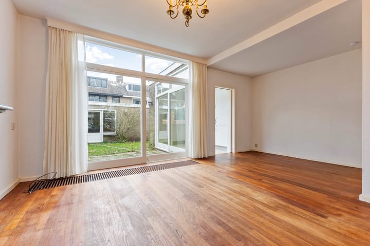 Foto 13 van Pettelaarseweg 264