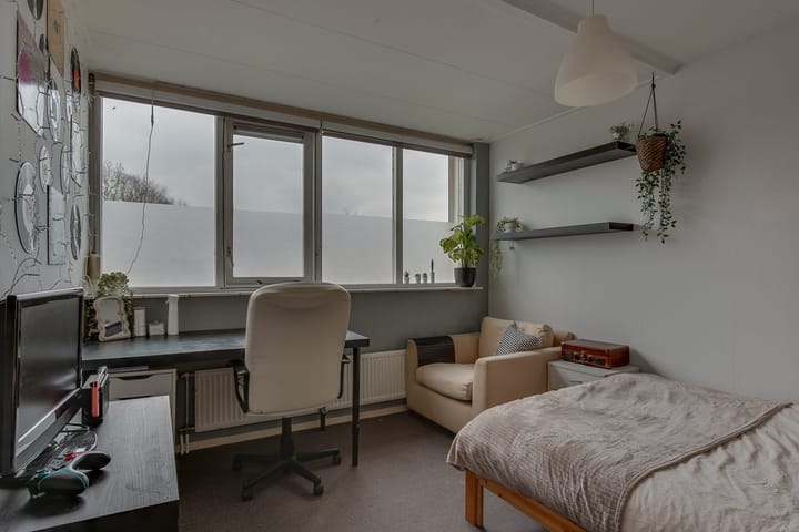 Foto 36 van Burgemeester van Engelenweg 203-C