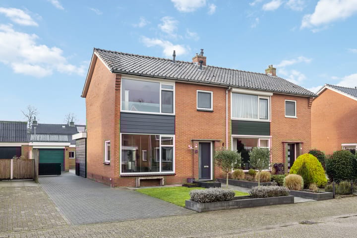 Foto 1 van Kloosterhoek 8