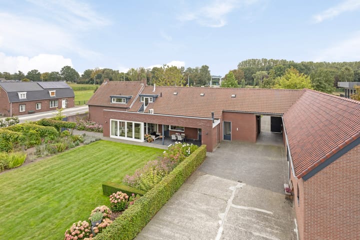 Foto 10 van Hoofstraat 10