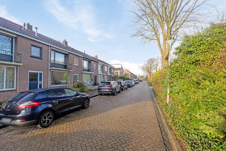 Foto 5 van Alexander Verhuellstraat 113