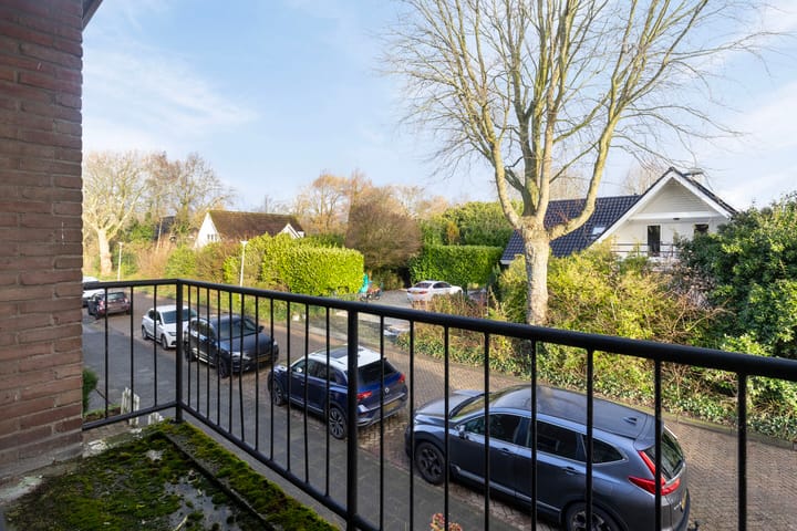 Foto 22 van Alexander Verhuellstraat 113